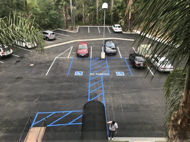 More Photos Of 405 S State College Blvd, Brea Storefront Retail Office For Sale