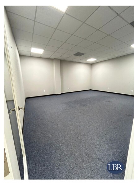 More Photos Of 823 N Cocoa Blvd, Cocoa Freestanding For Lease