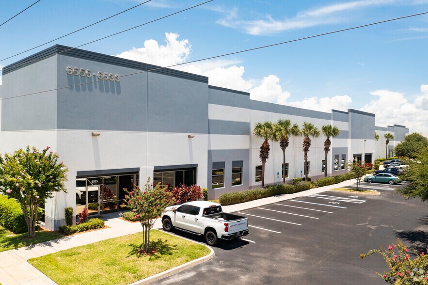More Photos Of 7908-7936 Eagle Palm Dr, Riverview Unknown For Lease