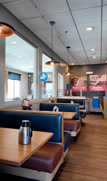 More Photos Of 2529 S Canal St, Carlsbad Restaurant For Sale