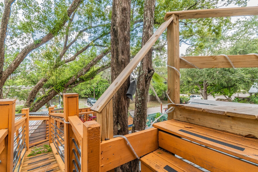 More Photos Of 3109 N Ola Ave, Tampa Hospitality For Sale