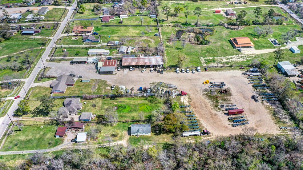 More Photos Of 16636 Bear Bayou Dr, Channelview Warehouse For Sale