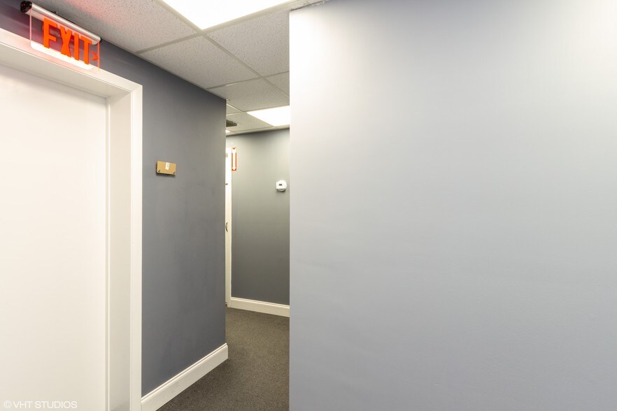 More Photos Of 212 SE 8th St, Fort Lauderdale Office Residential For Sale