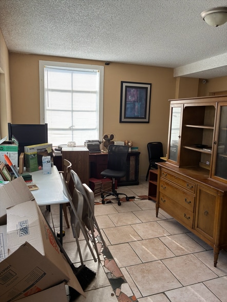 More Photos Of 3229 Hollywood Ave, Shreveport Warehouse For Sale