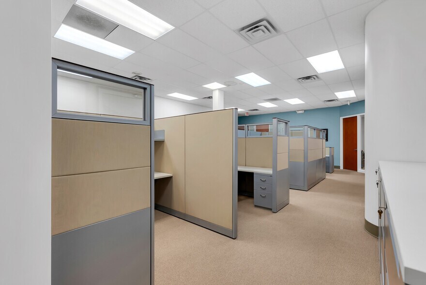 More Photos Of 3443 Route 66, Neptune Medical For Lease