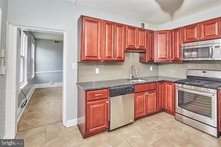 More Photos Of , Wilmington Multifamily For Sale