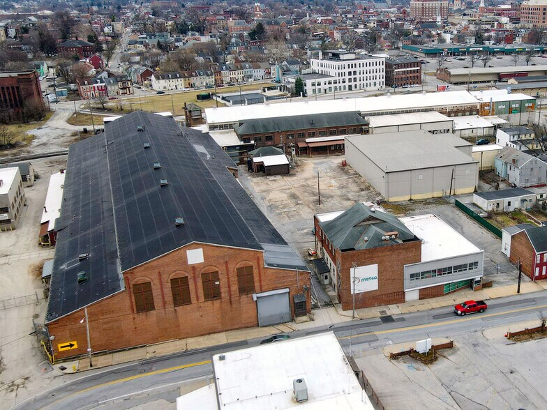 More Photos Of 240 Arch St, York Warehouse For Sale