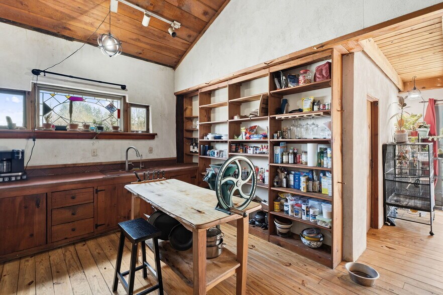 More Photos Of 125 Cayuga Street Ext, Trumansburg Warehouse For Sale