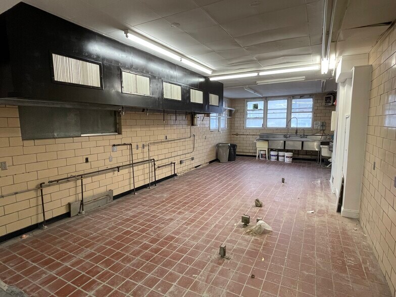 More Photos Of 62-64 W Antietam St, Hagerstown Apartments For Lease