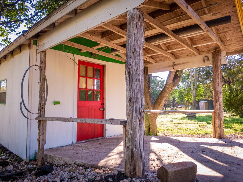 More Photos Of 18711 Interstate 35 N, Schertz Land For Sale