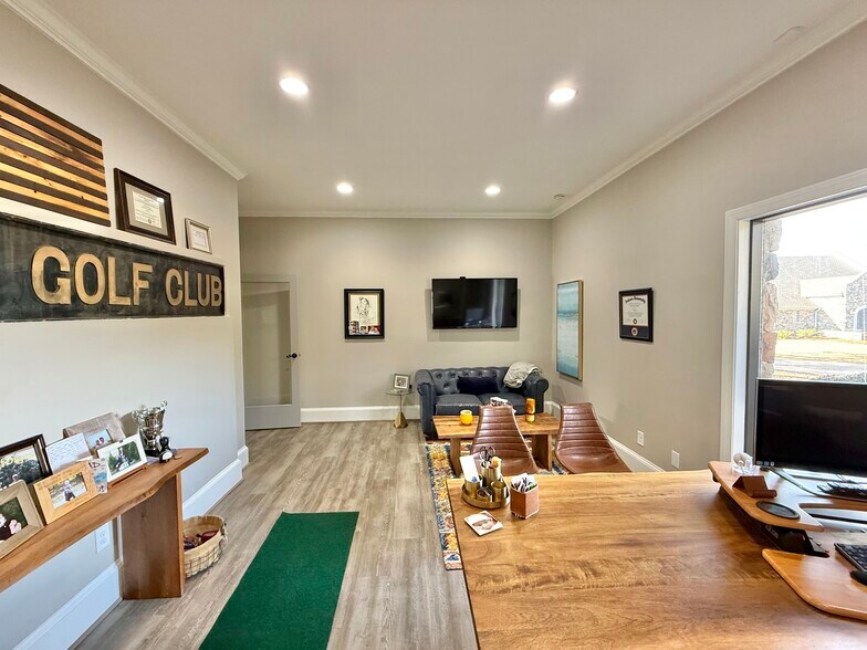 More Photos Of 204 Griffin Park Dr, Birmingham Office For Sale