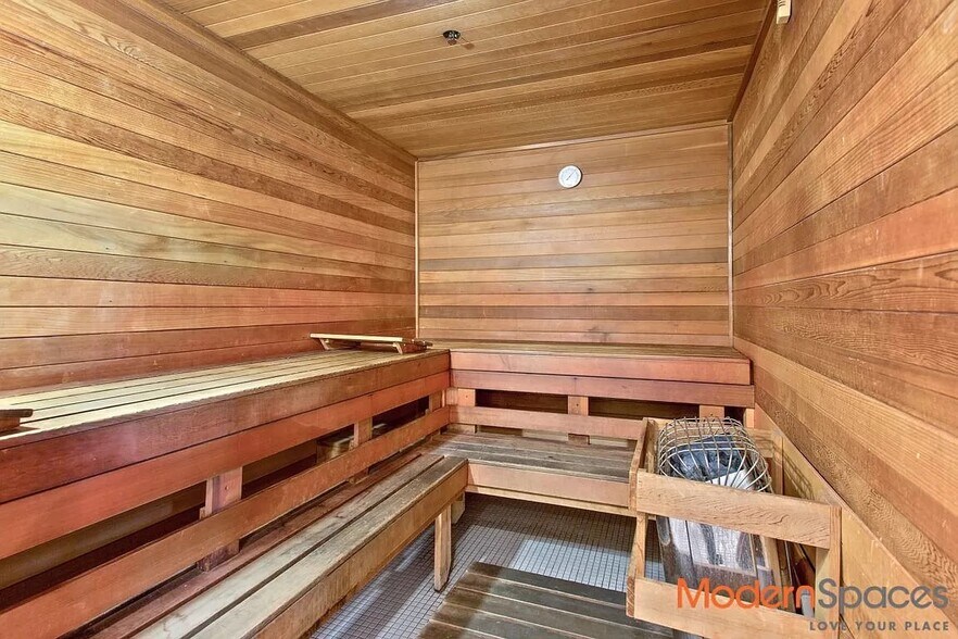 More Photos Of 2728 Thomson Ave, Long Island City Apartments For Sale