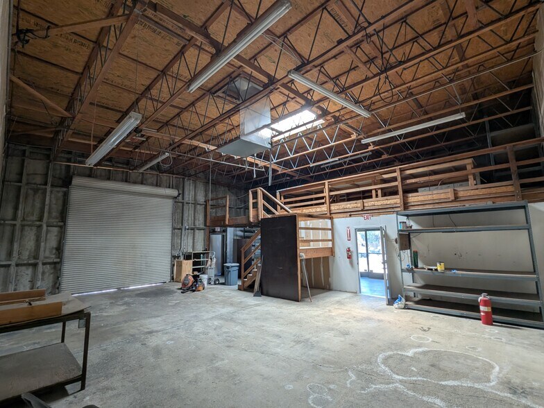 More Photos Of 3140 El Camino Real Ave, Atascadero Warehouse For Lease