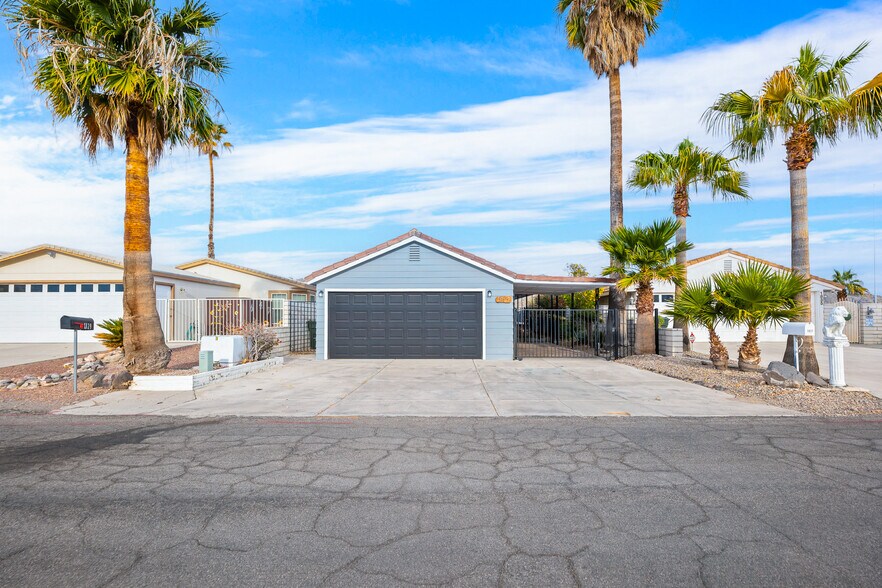 More Photos Of 1837 Riverside Dr, Bullhead City Specialty For Sale