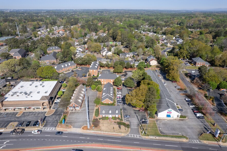 More Photos Of 2615 Sandy Plains Rd, Marietta Medical For Sale