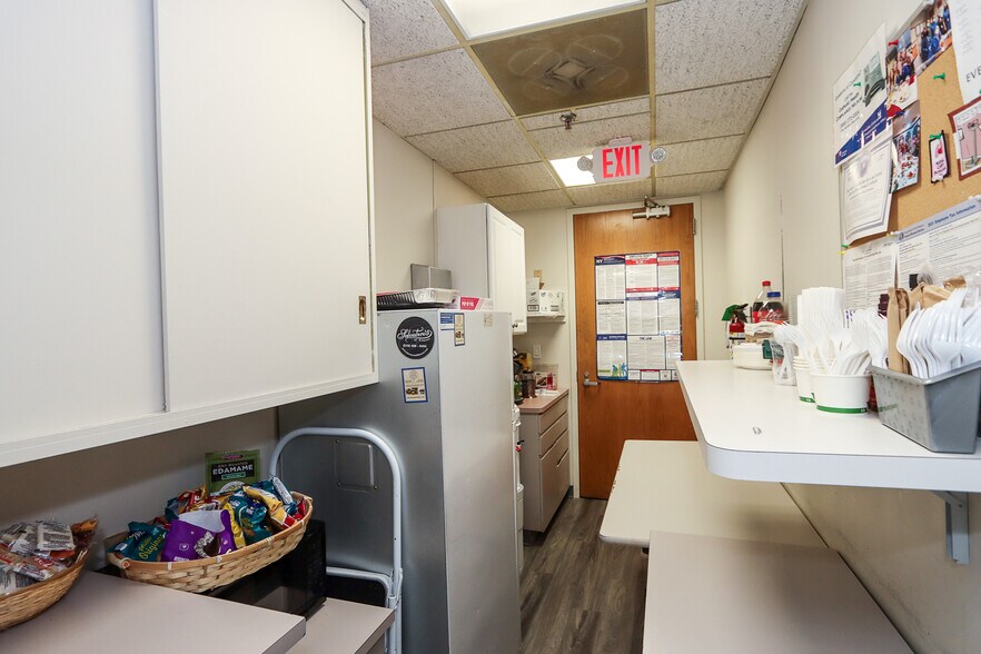 More Photos Of 233 E Shore Rd, Great Neck Medical For Sale