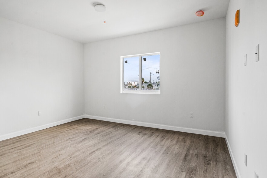 More Photos Of 2311-2325 NW 22nd Ave, Miami Apartments For Sale