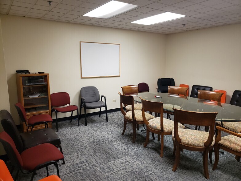 More Photos Of 14901 E Hampden Ave, Aurora Office For Lease