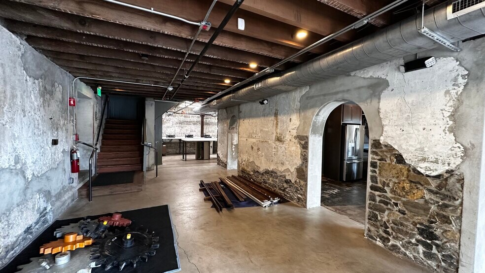 More Photos Of 225 Ferry St, Easton Office Residential For Lease