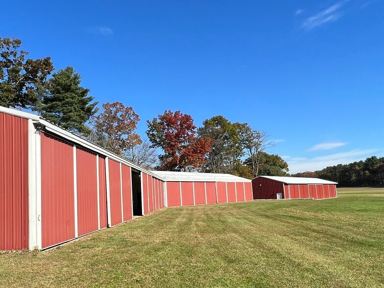 More Photos Of 547 W Main St, Canaan Airport For Sale