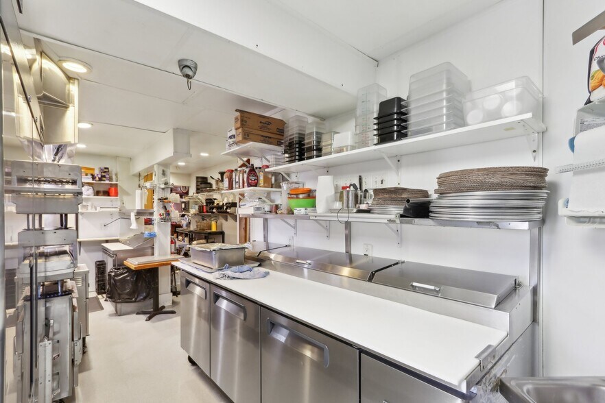 More Photos Of W11070 Hwy 16 & 60, Columbus Restaurant For Sale