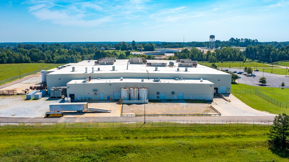More Photos Of 36 County Road 166, Oxford Manufacturing For Lease
