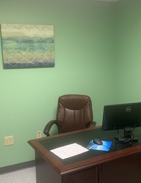 More Photos Of 2129 Stateline Rd W, Southaven Office For Lease