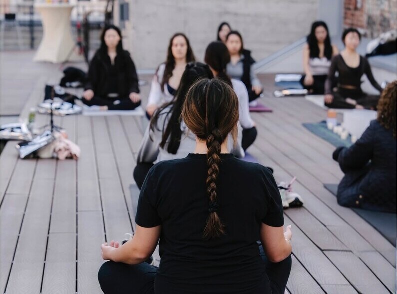 More Photos Of 731 S Broadway, Los Angeles Loft Creative Space For Lease