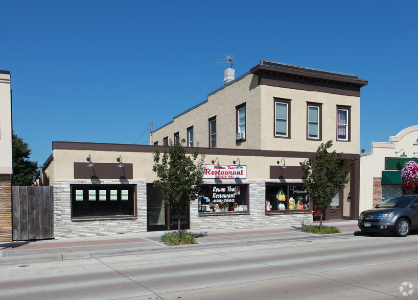 Primary Photo Of 311-313 Central Ave, Osseo Storefront Retail Office For Lease