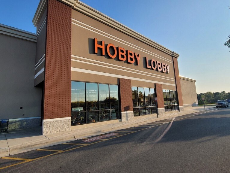 More Photos Of 730 Leonard, Albemarle Unknown For Lease