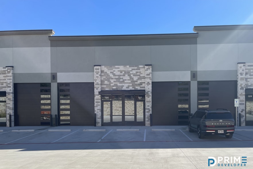 More Photos Of 15893 Ronald Reagan Blvd, Leander Unknown For Lease