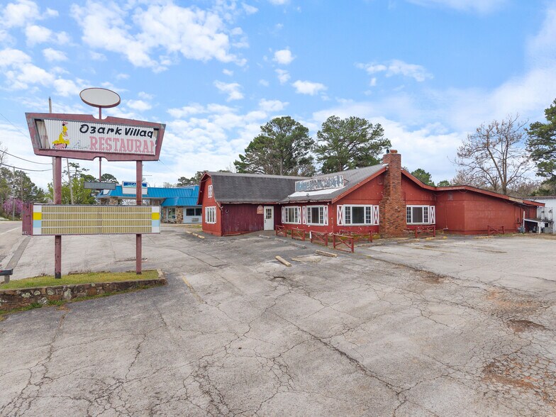 Primary Photo Of 104 Huntsville Dr, Eureka Springs Restaurant For Sale