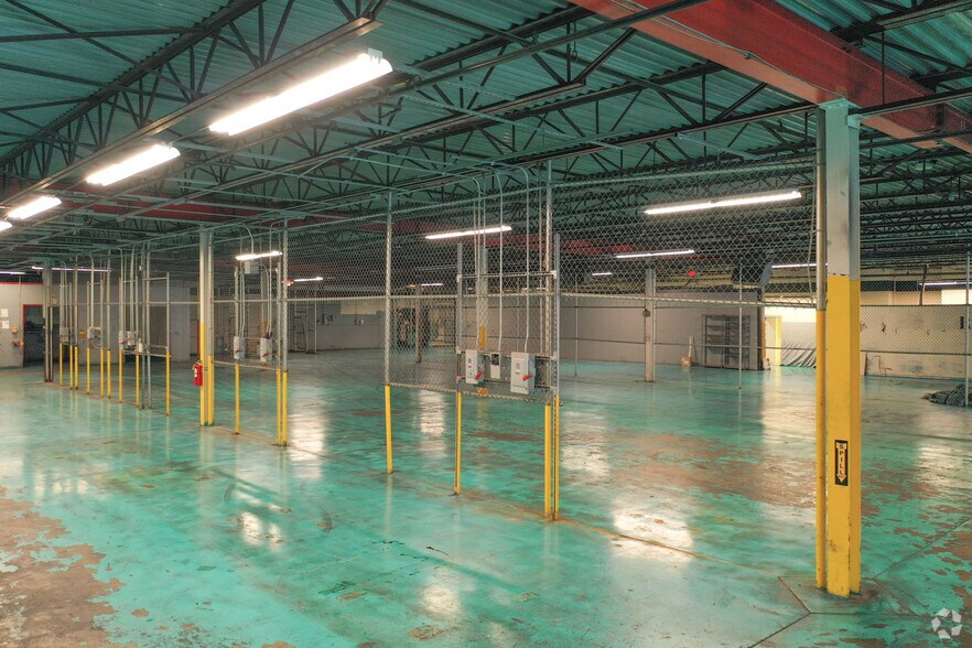 More Photos Of 1 Walnut St, Perth Amboy Warehouse For Sale