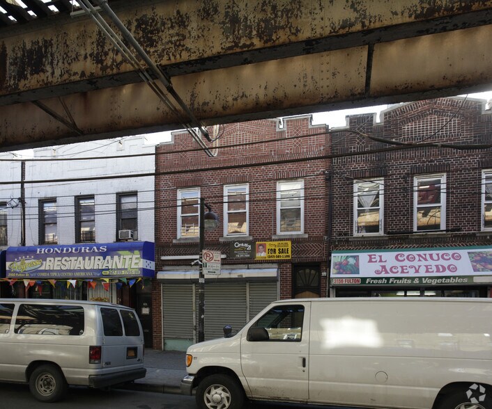 Primary Photo Of 3158 Fulton St, Brooklyn Storefront Retail Residential For Lease