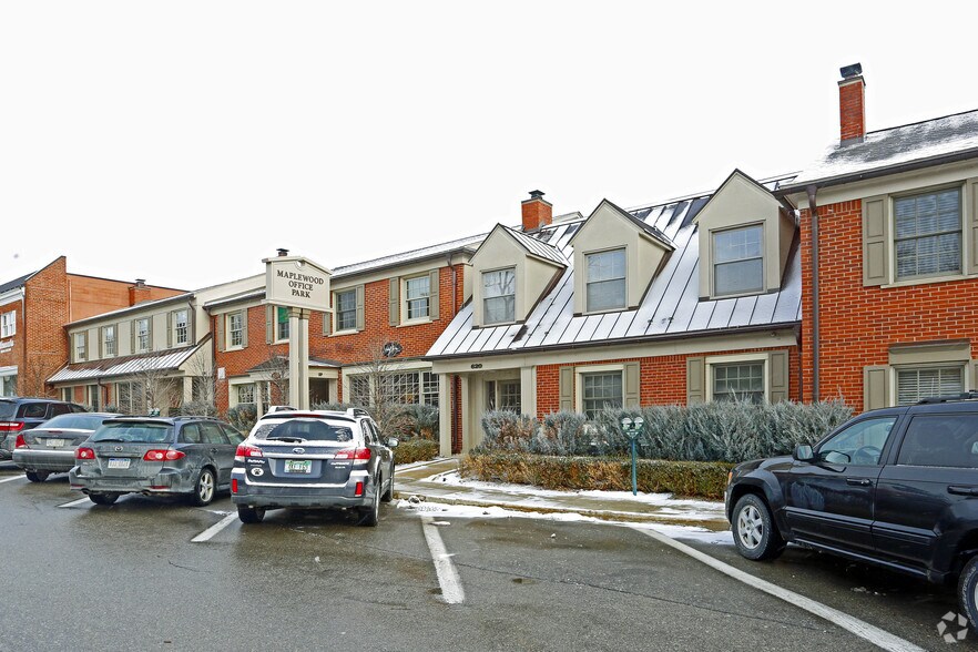 More Photos Of 600-640 N Old Woodward Ave, Birmingham Office For Lease