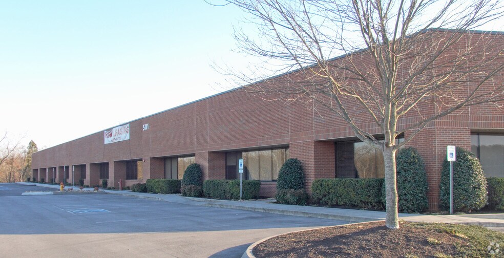 More Photos Of 501 Adesa Blvd, Lenoir City Office For Lease