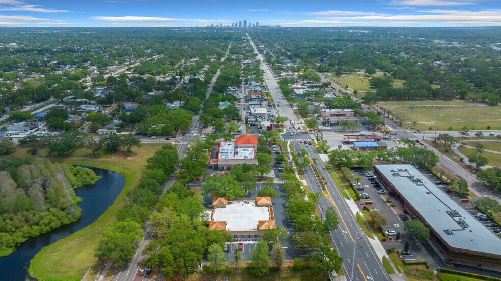 More Photos Of 5885 Central Ave, Saint Petersburg Office For Lease