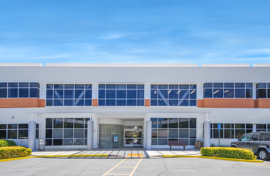 More Photos Of 25775 McBean Pky, Valencia Medical For Lease