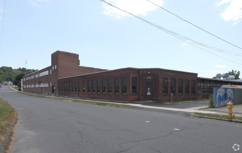 More Photos Of 34 Sanderson St, Greenfield Warehouse For Sale