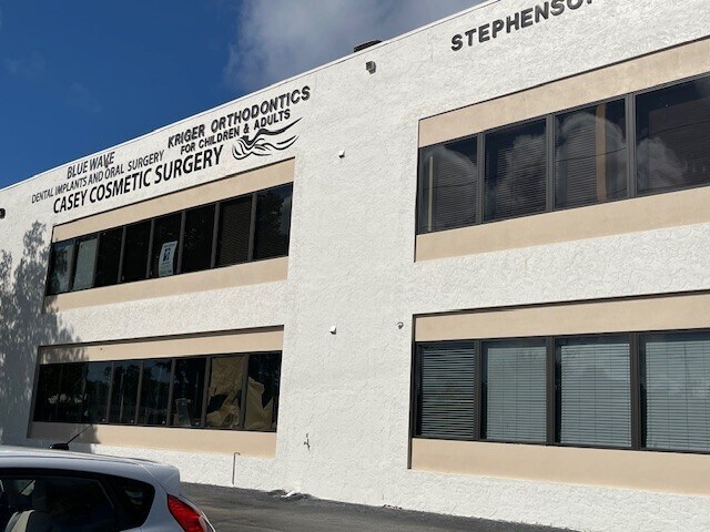 More Photos Of 965-999 N Collier Blvd, Marco Island Medical For Lease