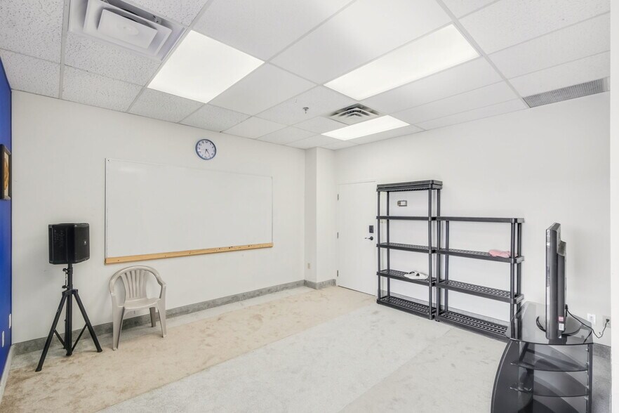 More Photos Of 50 Steeles Ave E, Milton Warehouse For Sale