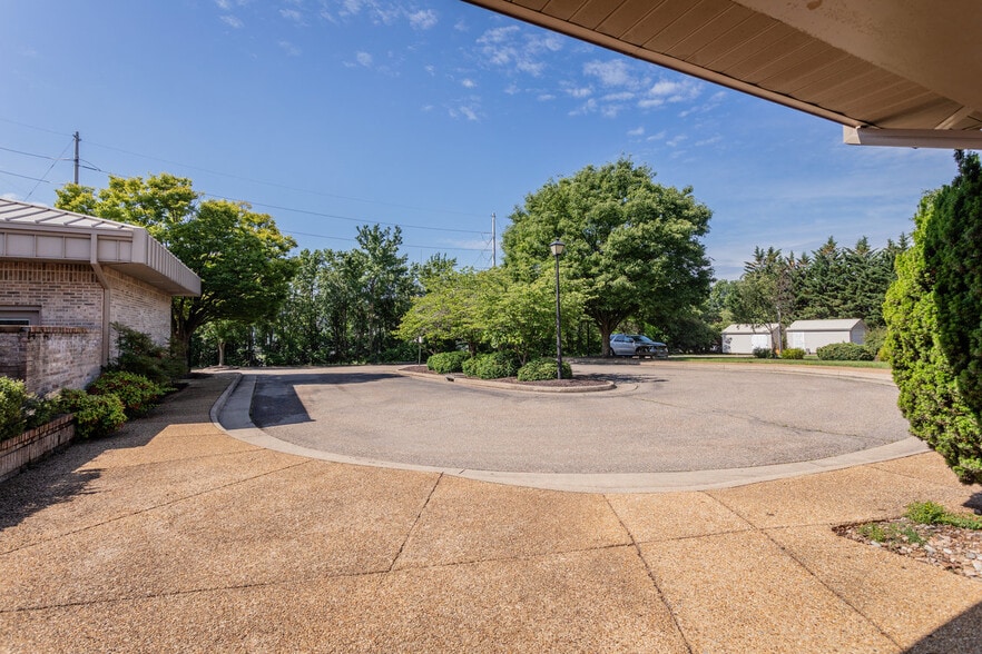 More Photos Of 530 Neff Ave, Harrisonburg Medical For Sale