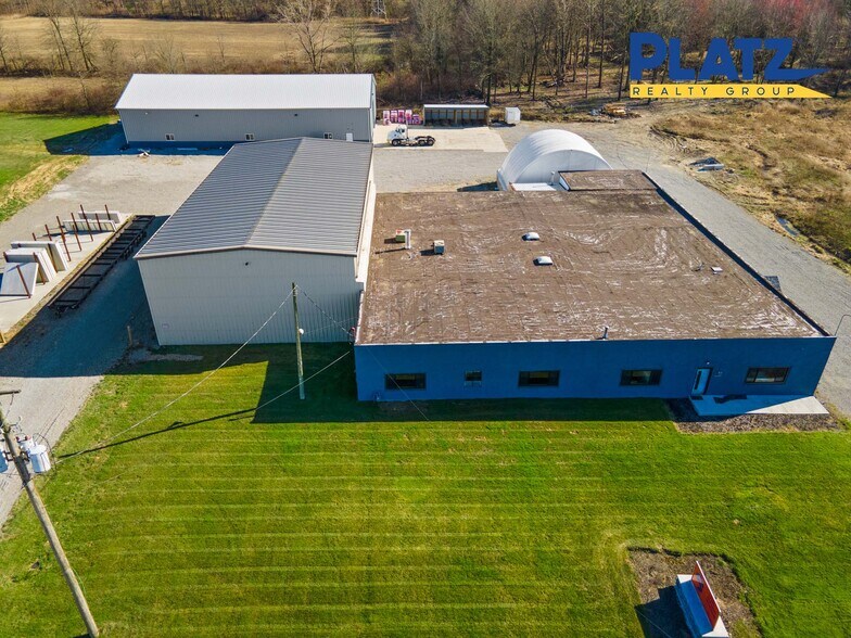 More Photos Of 15439 W Akron Canfield Rd, Berlin Center Warehouse For Sale