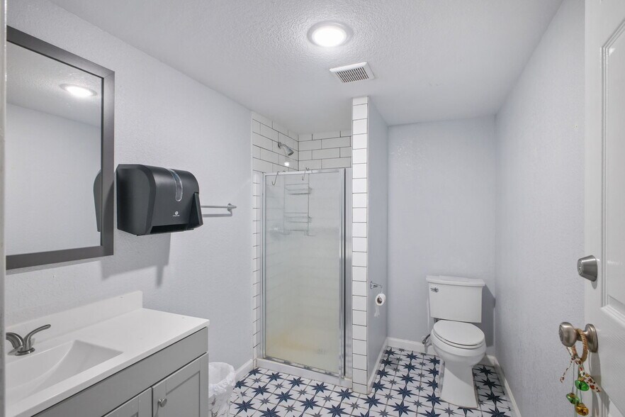 More Photos Of 319 Los Indios Ranch Rd, Boerne Specialty For Sale