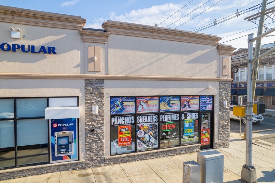 More Photos Of 252 Madison Ave, Perth Amboy Storefront For Lease