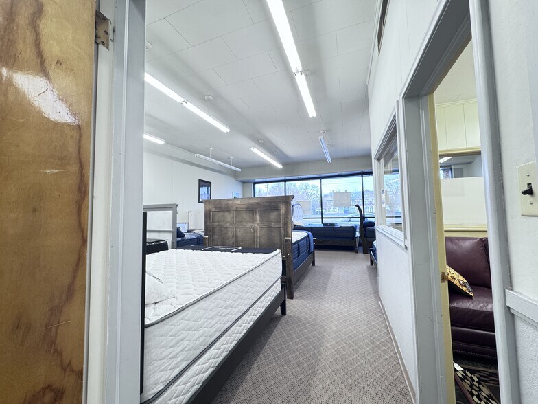 More Photos Of 213 S Rail St W, Shoshone Storefront For Sale