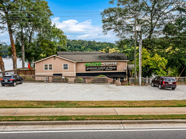 Primary Photo Of 4615 Stone Mountain Hwy, Lilburn Freestanding For Sale