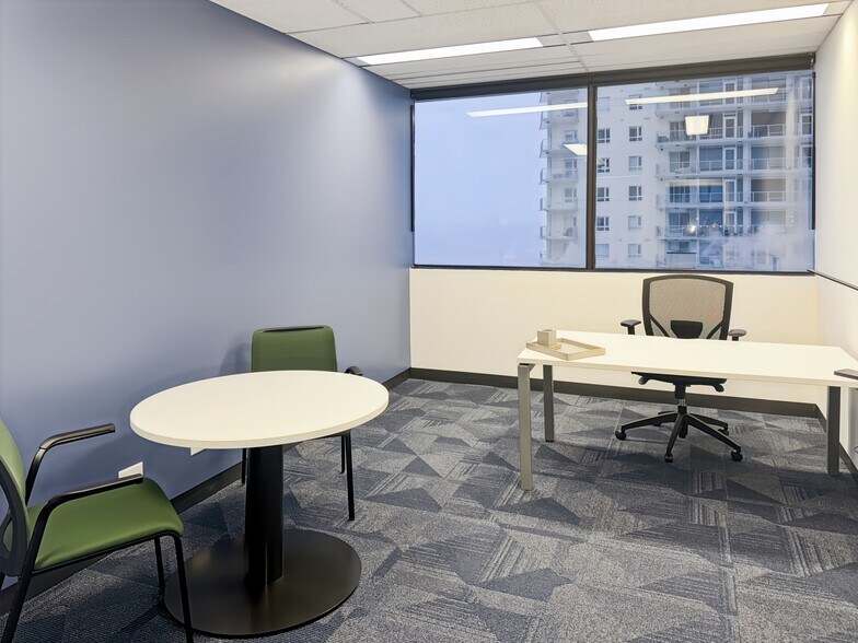 More Photos Of 10611 98th Ave NW, Edmonton Coworking Space