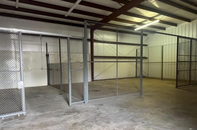 More Photos Of 4535 Clarks River Rd, Paducah Warehouse For Sale