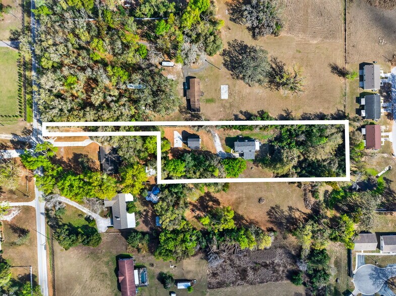 Primary Photo Of 902 Two Houses Ln, Seffner Apartments For Sale